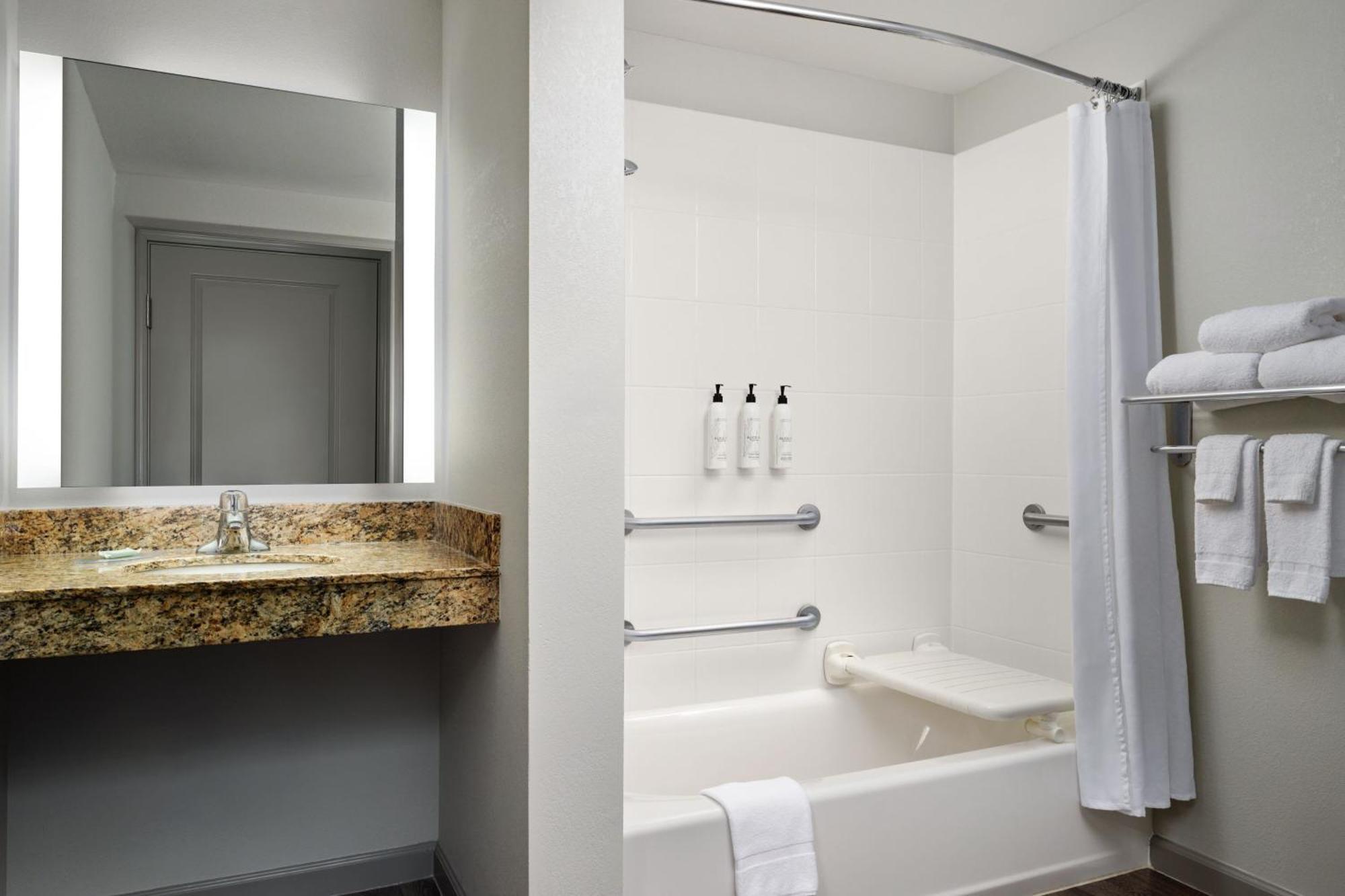 Towneplace Suites By Marriott Columbia Northwest/Harbison Экстерьер фото